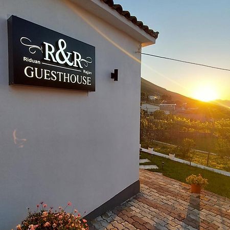 Готель R&R Gesthouse Shiroka Екстер'єр фото
