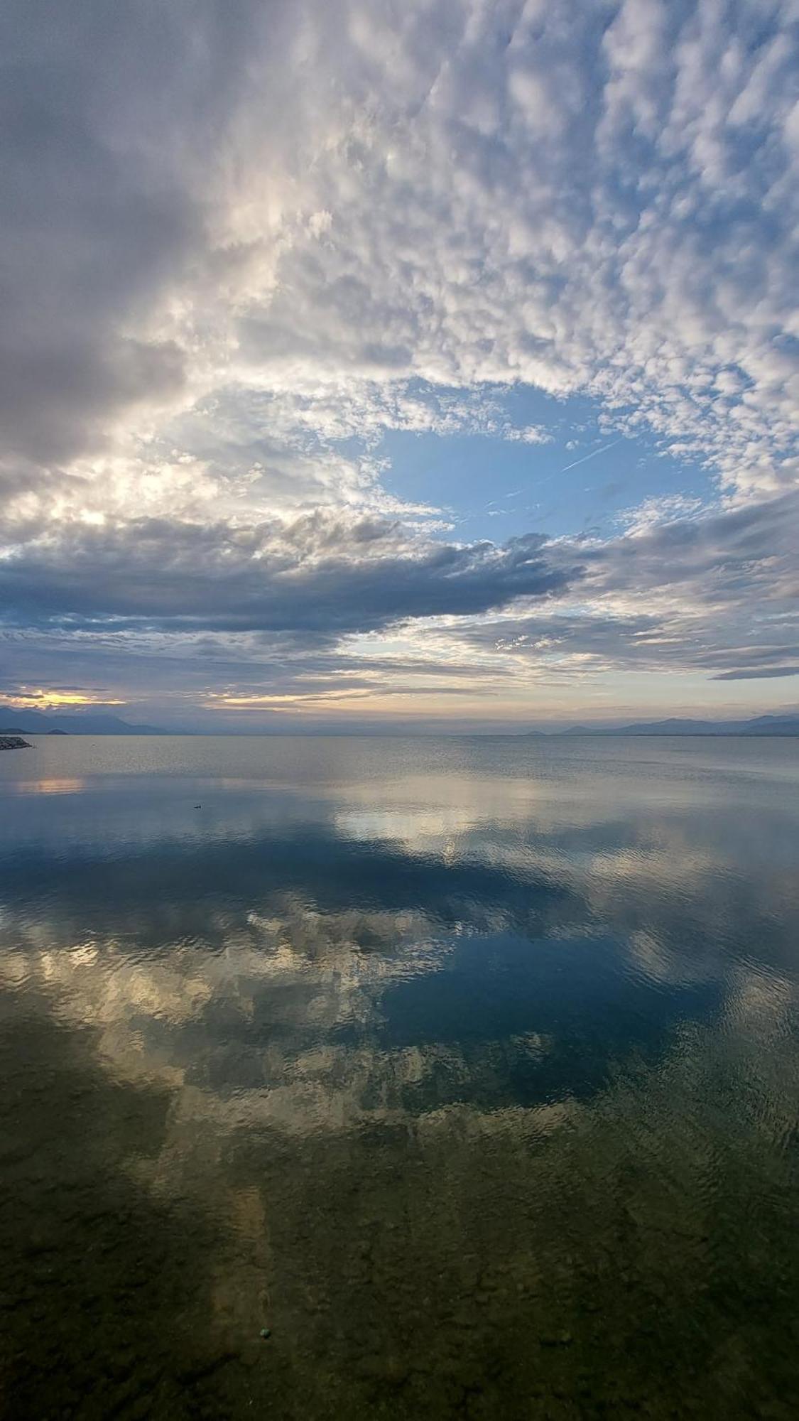 Готель R&R Gesthouse Shiroka Екстер'єр фото